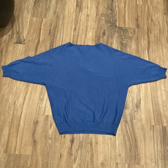 NWT Premise Blue V Neck Top XS - Picture 4 of 6